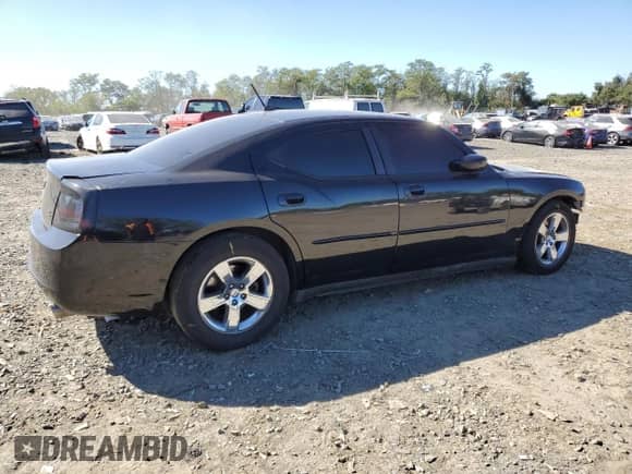 2008 Dodge Charger R/T z VIN 2B3LA53H98H236888, wystawiony jako Copart lot #74974464 z przebiegiem 226 341 mil mil oraz Szkoda całkowita • Salvage title. Historia ofert i sprzedaży dostępna na DreamBid. Obrazek 3.