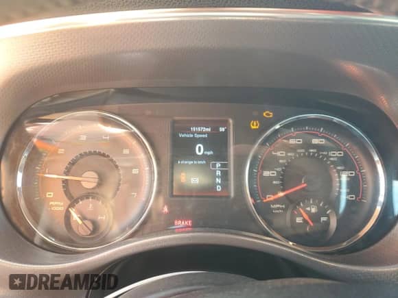 2013 Dodge Charger SE z VIN 2C3CDXBG2DH678081, wystawiony jako Copart lot #89198485 z przebiegiem 151 572 mil mil oraz Szkoda całkowita • Salvage title. Historia ofert i sprzedaży dostępna na DreamBid. Obrazek 9.