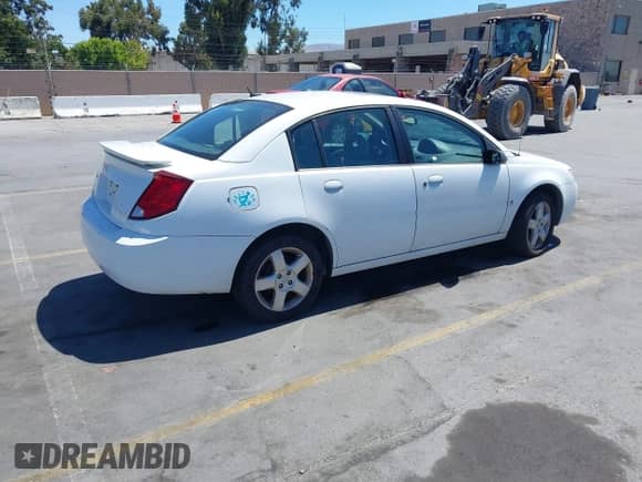 2007 Saturn ION ION 2 with VIN 1G8AJ55F57Z122977, listed as a IAAI auction lot 42923212 with 83,330 mi miles and . Bid and sale history available at DreamBid. Image 4.