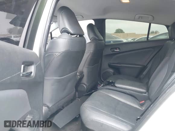 2019 Toyota Prius Plus с VIN JTDKARFP3K3113540, выставлен на аукционе IAAI как лот 42043473 с пробегом 68 337 миль миль и . История ставок и продаж доступна на DreamBid. Изображение 8.