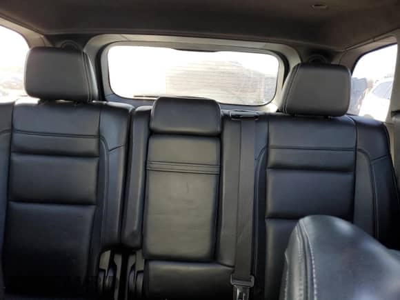 2016 Jeep Grand Cherokee SRT с VIN 1C4RJFDJXGC486674, выставлен на аукционе Copart как лот 49088325 с пробегом 63 701 миль миль и Списание • Salvage title. История ставок и продаж доступна на DreamBid. Изображение 10.