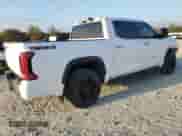 2023 Toyota Tundra Limited Hybrid z VIN 5TFJC5DB1PX026631, wystawiony jako Copart lot #79028854 z przebiegiem 30 110 mil mil oraz Szkoda całkowita • Salvage title. Historia ofert i sprzedaży dostępna na DreamBid. Obrazek 3.