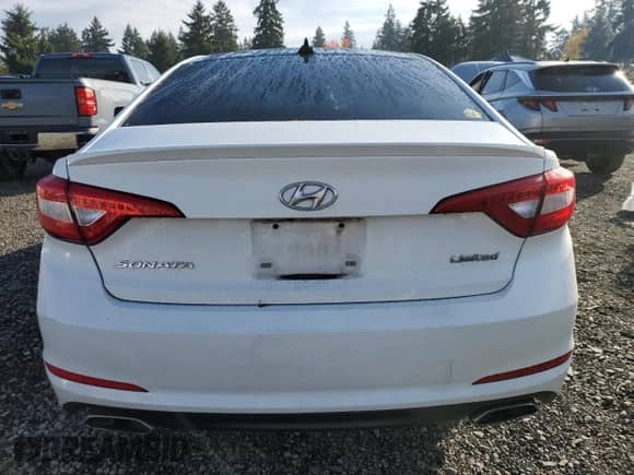 2015 Hyundai Sonata Sport с VIN 5NPE34AF2FH091033, выставлен на аукционе Copart как лот 87308665 с пробегом 93 704 миль миль и Списание • Salvage title. История ставок и продаж доступна на DreamBid. Изображение 6.