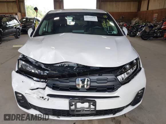 2025 Honda Odyssey EX-L with VIN 5FNRL6H66SB071749, listed as a IAAI auction lot 42712970 with 888 mi miles and . Bid and sale history available at DreamBid. Image 12.