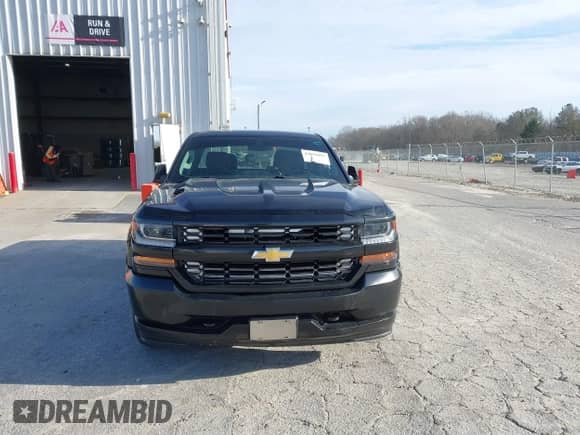 2016 Chevrolet Silverado 1500 Custom с VIN 1GCRCPEC8GZ375747, выставлен на аукционе IAAI как лот 41591857 с пробегом 128 933 миль миль и . История ставок и продаж доступна на DreamBid. Изображение 12.