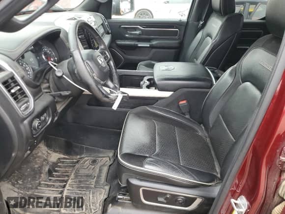 2019 Ram 1500 Laramie z VIN 1C6SRFDT0KN746743, wystawiony jako Copart lot #69297895 z przebiegiem 158 279 mil mil oraz Nie do naprawy • Non repairable. Historia ofert i sprzedaży dostępna na DreamBid. Obrazek 7.