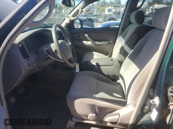 2004 Toyota Tundra SR5 с VIN 5TBDT44154S456610, выставлен на аукционе Copart как лот 84393105 с пробегом 207 020 миль миль и Списание • Salvage title. История ставок и продаж доступна на DreamBid. Изображение 7.