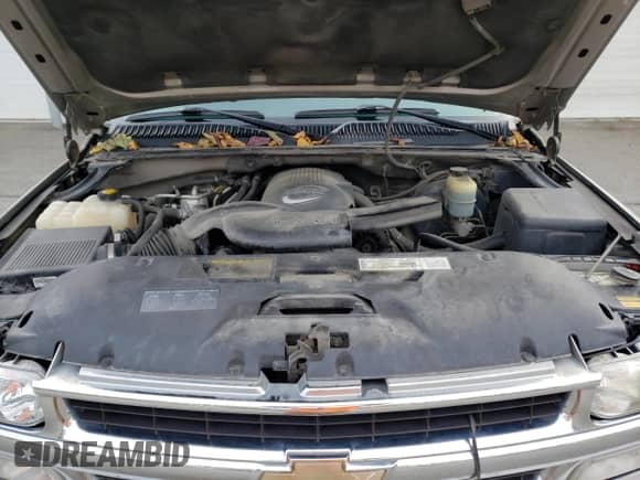 2001 Chevrolet Suburban LT with VIN 3GNFK16T11G209375, listed as a Copart auction lot 77907714 with 157,424 mi miles and Clean title. Bid and sale history available at DreamBid. Image 12.