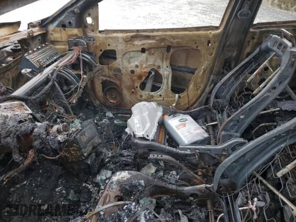 2013 Chevrolet Sonic LTZ с VIN 1G1JE5SHXD4169990, выставлен на аукционе Copart как лот 80101435 с пробегом Не указан миль и На запчасти • Non repairable. История ставок и продаж доступна на DreamBid. Изображение 7.