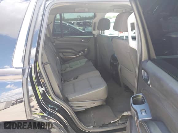 2020 Chevrolet Tahoe LS с VIN 1GNSCAKC8LR226470, выставлен на аукционе IAAI как лот 42902659 с пробегом 196 906 миль миль и . История ставок и продаж доступна на DreamBid. Изображение 8.