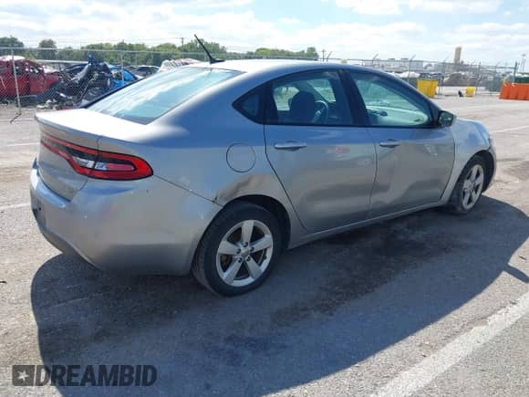2015 Dodge Dart SXT with VIN 1C3CDFBB5FD265229, listed as a IAAI auction lot 43306149 with 165,461 mi miles and . Bid and sale history available at DreamBid. Image 4.
