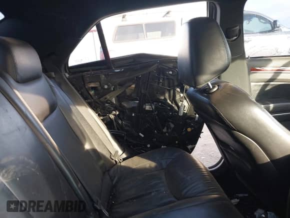 2013 Chrysler 300 with VIN 2C3CCARG5DH659840, listed as a IAAI auction lot 43548831 with 129,743 mi miles and . Bid and sale history available at DreamBid. Image 16.