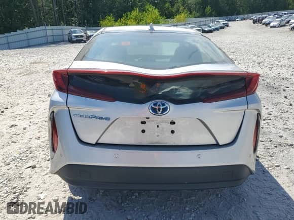 2017 Toyota Prius Premium z VIN JTDKARFP4H3062865, wystawiony jako Copart lot #68693275 z przebiegiem 166 122 mil mil oraz Szkoda całkowita • Salvage title. Historia ofert i sprzedaży dostępna na DreamBid. Obrazek 6.