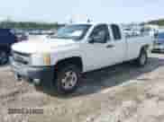 2011 Chevrolet Silverado 1500 LT with VIN 1GCRKSE01BZ264610, listed as a IAAI auction lot 41470836 with 250,686 mi miles and . Bid and sale history available at DreamBid. Image 2.