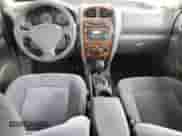 2002 Hyundai Santa Fe GLS с VIN KM8SC73D72U177661, выставлен на аукционе Copart как лот 65093685 с пробегом 16 895 миль миль и Списание • Salvage title. История ставок и продаж доступна на DreamBid. Изображение 8.