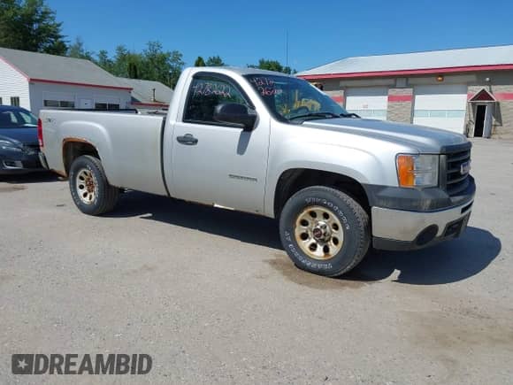2011 GMC Sierra 1500 Work Truck z VIN 1GTN2TEX9BZ343167, wystawiony jako IAAI lot #42782622 z przebiegiem 88 950 mil mil oraz . Historia ofert i sprzedaży dostępna na DreamBid. Obrazek 1.