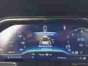 2025 Chevrolet Silverado 1500 z VIN 1GCUKJED9SZ256374, wystawiony jako IAAI lot #43282226 z przebiegiem 8 215 mil mil oraz . Historia ofert i sprzedaży dostępna na DreamBid. Obrazek 7.