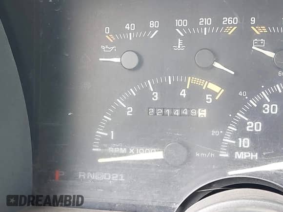 1994 GMC Sierra 1500 with VIN 2GTEC19K7R1533441, listed as a IAAI auction lot 41880776 with 221,449 mi miles and . Bid and sale history available at DreamBid. Image 7.