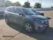 2017 Honda Pilot EX-L z VIN 5FNYF6H75HB033336, wystawiony jako Copart lot #72034895 z przebiegiem 126 105 mil mil oraz Szkoda całkowita • Salvage title. Historia ofert i sprzedaży dostępna na DreamBid. Obrazek 4.