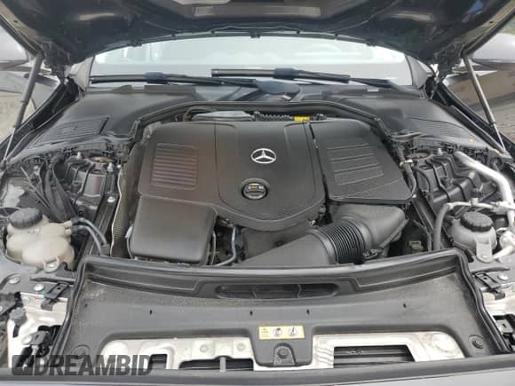 2023 Mercedes-Benz C 300 z VIN W1KAF4GB3PR070959, wystawiony jako Copart lot #71672225 z przebiegiem 28 686 mil mil oraz Szkoda całkowita • Salvage title. Historia ofert i sprzedaży dostępna na DreamBid. Obrazek 11.