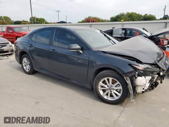 2025 Toyota Camry LE с VIN 4T1DAACK8SU526658, выставлен на аукционе Copart как лот 71537155 с пробегом Не указан миль и Списание • Salvage title. История ставок и продаж доступна на DreamBid. Изображение 4.