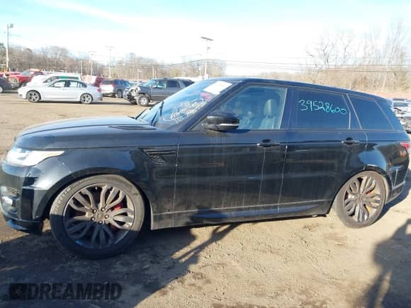 2017 Land Rover Range Rover Sport HSE Dynamic with VIN SALWV2FV0HA168648, listed as a IAAI auction lot 41459847 with 70,280 mi miles and . Bid and sale history available at DreamBid. Image 18.