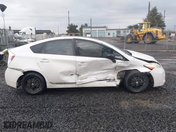 2012 Toyota Prius One with VIN JTDKN3DU6C1486594, listed as a IAAI auction lot 41654136 with 261,107 mi miles and . Bid and sale history available at DreamBid. Image 13.