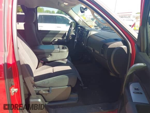2008 GMC Sierra 1500 SLE1 с VIN 1GTEC19J78Z169485, выставлен на аукционе IAAI как лот 42332068 с пробегом 203 775 миль миль и . История ставок и продаж доступна на DreamBid. Изображение 5.