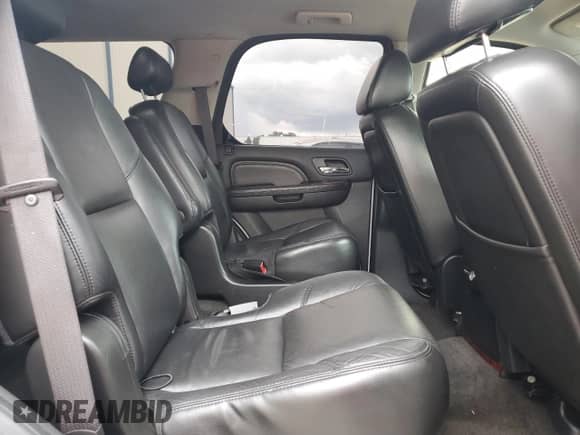 2009 Cadillac Escalade z VIN 1GYFC13289R220946, wystawiony jako Copart lot #66298703 z przebiegiem 184 914 mil mil oraz Szkoda całkowita • Salvage title. Historia ofert i sprzedaży dostępna na DreamBid. Obrazek 11.