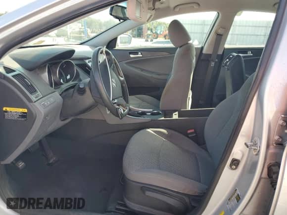 2012 Hyundai Sonata GLS z VIN 5NPEB4AC8CH333134, wystawiony jako Copart lot #87035625 z przebiegiem 175 182 mil mil oraz Szkoda całkowita • Salvage title. Historia ofert i sprzedaży dostępna na DreamBid. Obrazek 7.