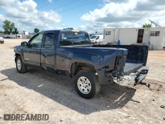 2008 GMC Sierra 1500 Work Truck with VIN 1GTEC19038Z297214, listed as a Copart auction lot 55752615 with 154,318 mi miles and Salvage title. Bid and sale history available at DreamBid. Image 2.