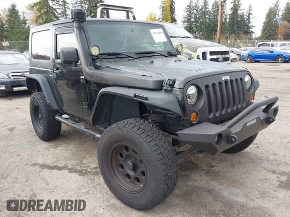 2008 Jeep Wrangler X с VIN 1J4FA24188L598610, выставлен на аукционе IAAI как лот 43572604 с пробегом 137 670 миль миль и . История ставок и продаж доступна на DreamBid. Изображение 1.