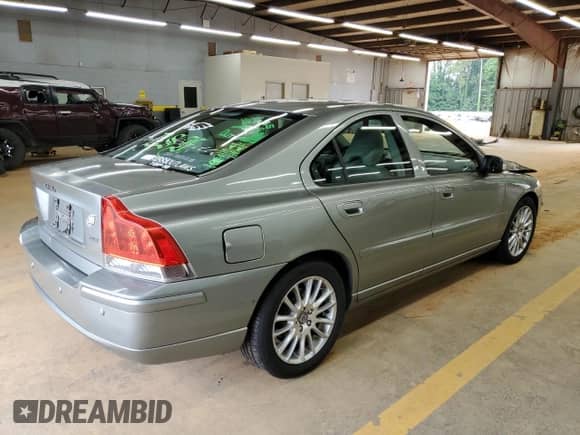 2008 Volvo S60 2.5T с VIN YV1RS592982687640, выставлен на аукционе Copart как лот 82159925 с пробегом 238 504 миль миль и Списание • Salvage title. История ставок и продаж доступна на DreamBid. Изображение 3.