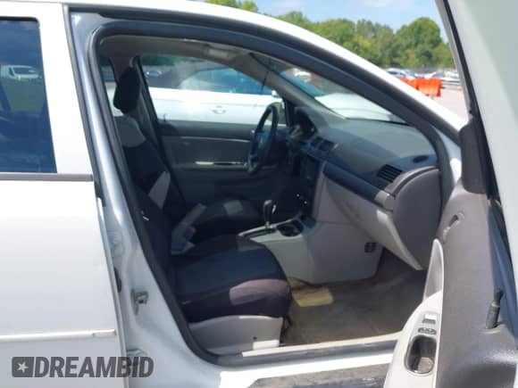 2006 Chevrolet Cobalt LT z VIN 1G1AL55F567695199, wystawiony jako IAAI lot #42799396 z przebiegiem 237 173 mil mil oraz . Historia ofert i sprzedaży dostępna na DreamBid. Obrazek 5.