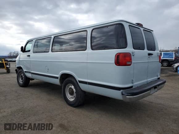 2000 Dodge Passenger with VIN 2B5WB35Z4YK159491, listed as a Copart auction lot 50488515 with 110,228 mi miles and Salvage title. Bid and sale history available at DreamBid. Image 2.