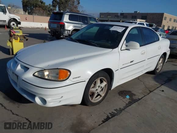 2000 Pontiac Grand Am GT z VIN 1G2NW52E9YM800122, wystawiony jako IAAI lot #41337074 z przebiegiem 235 640 mil mil oraz . Historia ofert i sprzedaży dostępna na DreamBid. Obrazek 2.