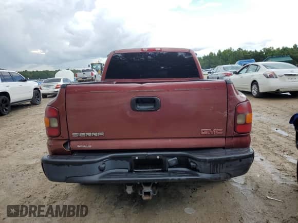 1999 GMC Sierra 1500 SLE с VIN 2GTEC19T5X1564824, выставлен на аукционе Copart как лот 60881935 с пробегом 155 807 миль миль и Списание • Salvage title. История ставок и продаж доступна на DreamBid. Изображение 6.