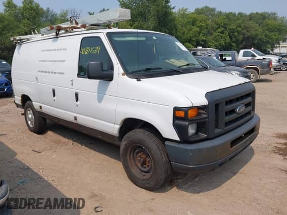 2013 Ford Econoline Cargo Commercial с VIN 1FTNE2EW6DDA18534, выставлен на аукционе IAAI как лот 42884589 с пробегом 205 737 миль миль и . История ставок и продаж доступна на DreamBid. Изображение 1.