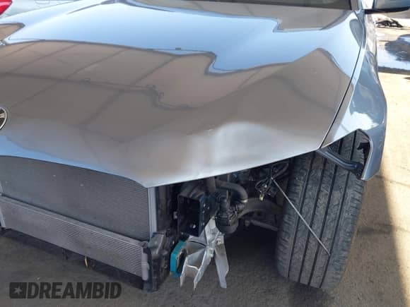 2019 BMW 5 Series 530e с VIN WBAJA9C51KB254009, выставлен на аукционе IAAI как лот 42650685 с пробегом 51 461 миль миль и . История ставок и продаж доступна на DreamBid. Изображение 18.