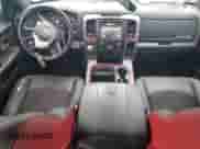 2017 Ram 1500 Rebel z VIN 1C6RR7YT5HS594015, wystawiony jako Copart lot #84951425 z przebiegiem 101 238 mil mil oraz Szkoda całkowita • Salvage title. Historia ofert i sprzedaży dostępna na DreamBid. Obrazek 8.