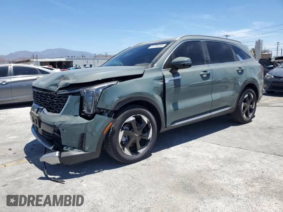 2025 Kia Sorento EX with VIN KNDRJDJH3S5323867, listed as a Copart auction lot 65756695 with 2,699 mi miles and Salvage title. Bid and sale history available at DreamBid. Image 1.