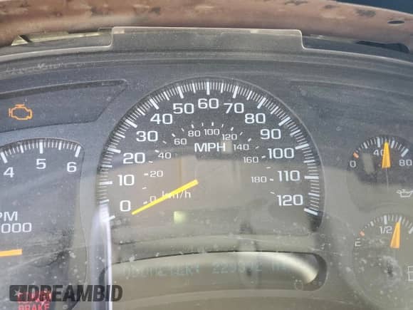 2005 GMC Sierra 1500 SLT z VIN 2GTEK19B651303211, wystawiony jako Copart lot #70294595 z przebiegiem 229 392 mil mil oraz Szkoda całkowita • Salvage title. Historia ofert i sprzedaży dostępna na DreamBid. Obrazek 9.