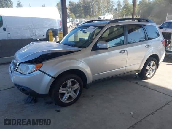2009 Subaru Forester X Limited with VIN JF2SH64649H758216, listed as a IAAI auction lot 43395064 with 84,620 mi miles and . Bid and sale history available at DreamBid. Image 16.