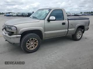 2000 GMC Sierra 1500 SLE z VIN 1GTEK14V3YZ132902, wystawiony jako Copart lot #83982915 z przebiegiem 187 430 mil mil oraz Czysty tytuł • Clean title. Historia ofert i sprzedaży dostępna na DreamBid. Obrazek 1.