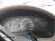 2002 Ford Explorer XLT z VIN 1FMZU63K82ZC64668, wystawiony jako IAAI lot #43412359 z przebiegiem 242 402 mil mil oraz . Historia ofert i sprzedaży dostępna na DreamBid. Obrazek 7.