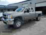 2007 Chevrolet Silverado 2500HD Work Truck с VIN 1GCHK29K37E589913, выставлен на аукционе Copart как лот 75908954 с пробегом 269 175 миль миль и Списание • Salvage title. История ставок и продаж доступна на DreamBid. Изображение 1.