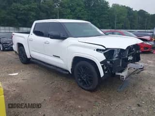 2024 Toyota Tundra SR5 with VIN 5TFLA5AB5RX038352, listed as a IAAI auction lot 42503025 with 17,980 mi miles and . Bid and sale history available at DreamBid. Image 1.