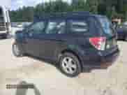 2013 Subaru Forester X z VIN JF2SHABC1DH446326, wystawiony jako Copart lot #81968715 z przebiegiem 121 814 mil mil oraz Szkoda całkowita • Salvage title. Historia ofert i sprzedaży dostępna na DreamBid. Obrazek 2.