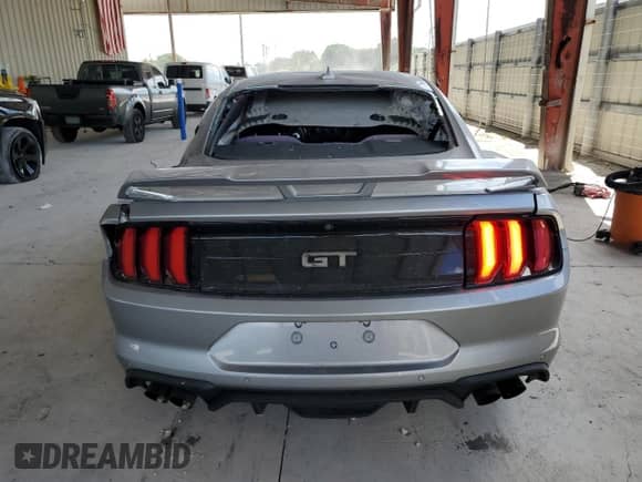 2020 Ford Mustang GT с VIN 1FA6P8CF5L5175295, выставлен на аукционе Copart как лот 69234305 с пробегом 56 736 миль миль и Списание • Salvage title. История ставок и продаж доступна на DreamBid. Изображение 6.