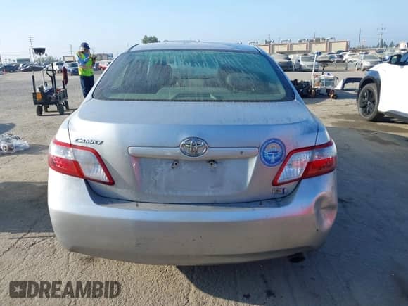 2007 Toyota Camry с VIN JTNBB46K773037702, выставлен на аукционе IAAI как лот 42990144 с пробегом 268 604 миль миль и . История ставок и продаж доступна на DreamBid. Изображение 17.